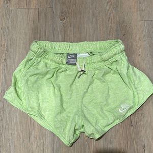 Nike cotton women’s tempo track shorts 100% cotton